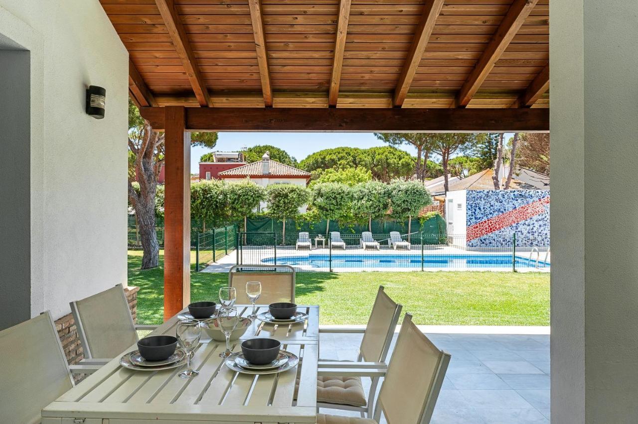 Villa Con Encanto Cerca De La Playa Roche Exterior photo