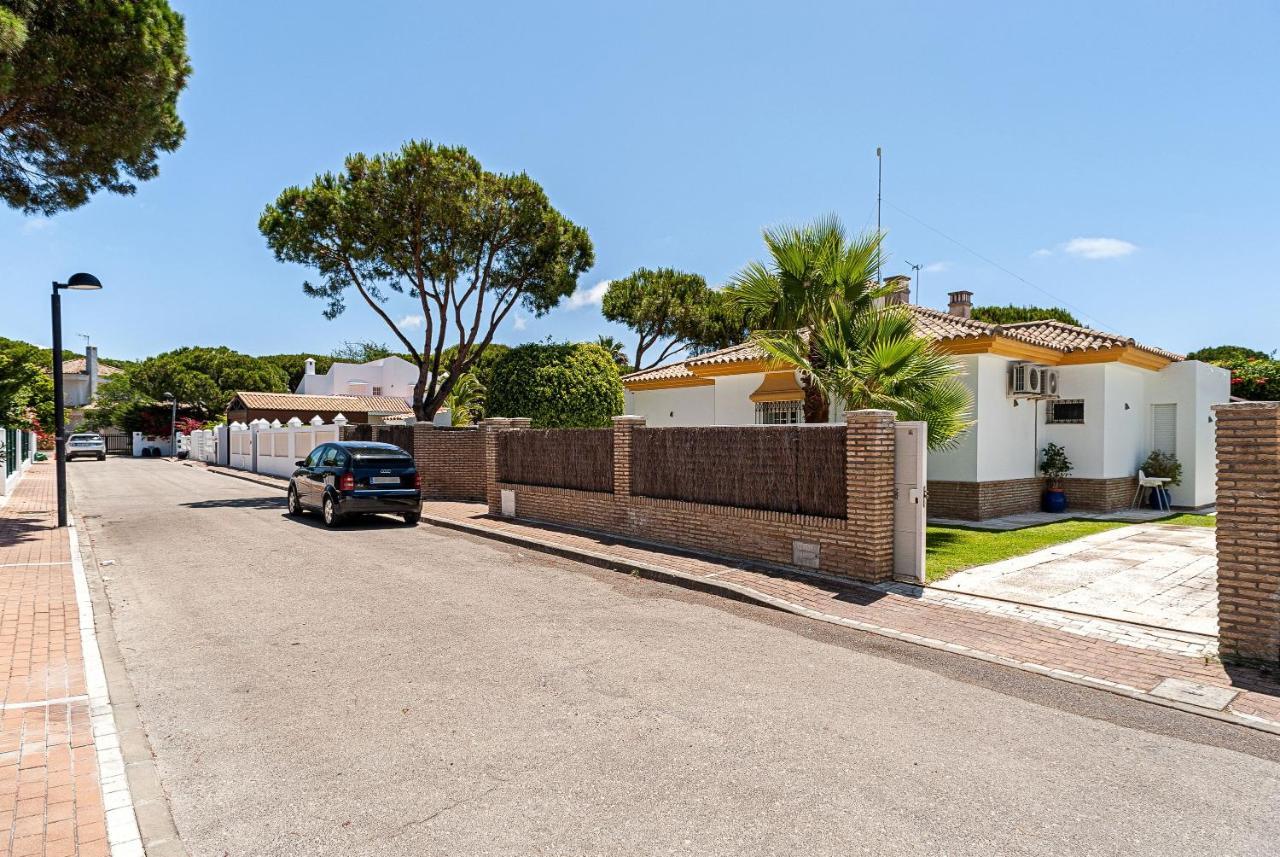Villa Con Encanto Cerca De La Playa Roche Exterior photo